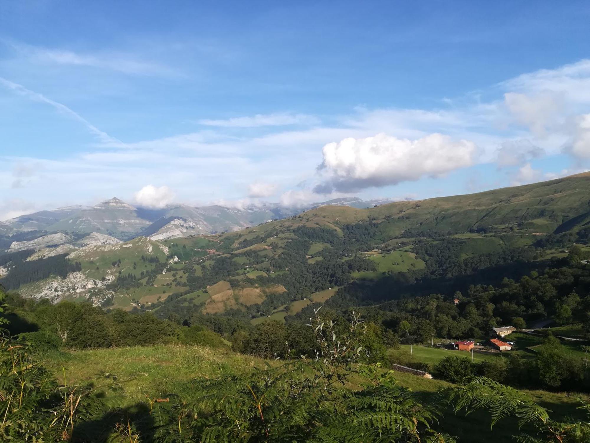 La Pasiega San Roque de Ríomiera Dış mekan fotoğraf